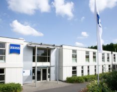 Divisão de tecnologia da Zeiss prevê receita de até € 2,2 bilhões no ano fiscal