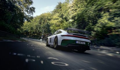 Porsche homenageia os 100 anos do complexo automobilístico de Nürburgring