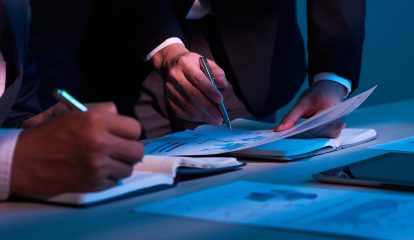 KfW Research: PMEs alemãs estão realinhando operações internacionais