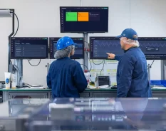 Siemens amplia uso global de IA para inspeção de qualidade na indústria