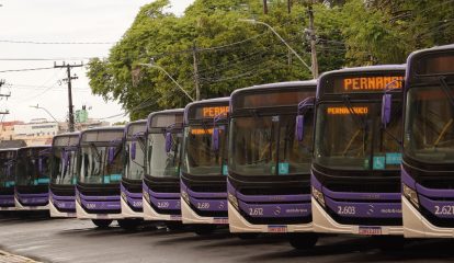 Mercedes-Benz amplia presença no Nordeste com renovação de frota em Pernambuco