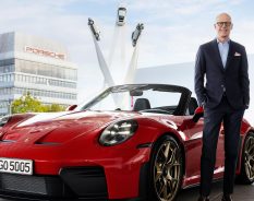 Porsche apresenta estratégia para reforçar exclusividade e rentabilidade até 2035