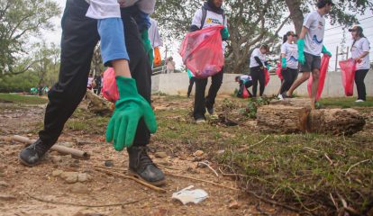 STIHL patrocina e mobiliza voluntários em ação de limpeza do Guaíba